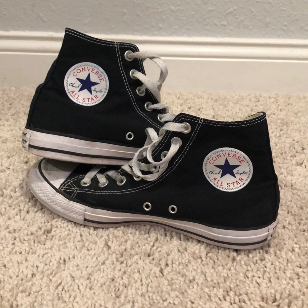 Black/ White Converse